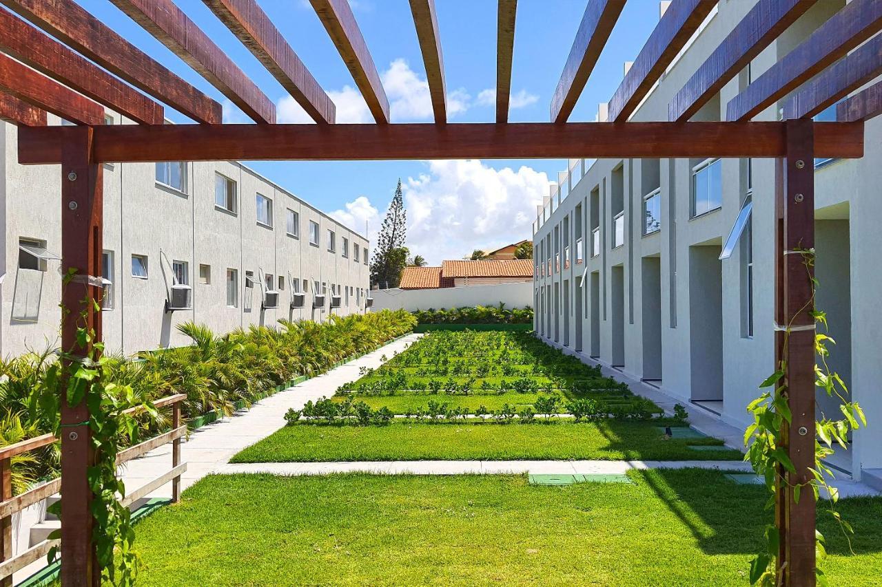 Beach Townhouses #C07 - Com Jacuzzi Por Carpediem Aquiraz Exterior photo